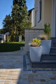 Mauern / Kies / etc.