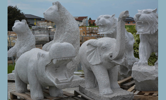Nilpferd und Elefant