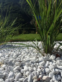 Mauern / Kies / etc.